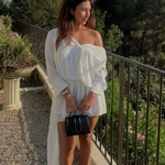 Laura L.